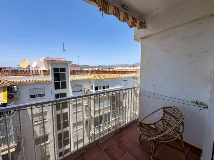 Image No.3-2 Bed Property for sale