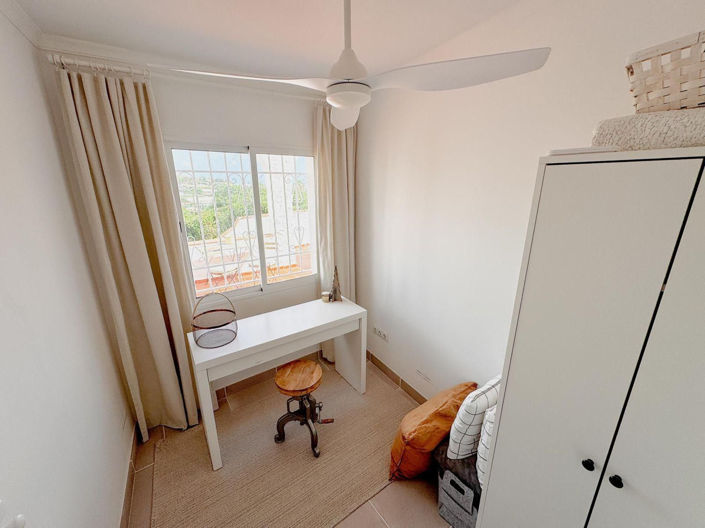 Image No.18-Propriété de 4 chambres à vendre à Nerja