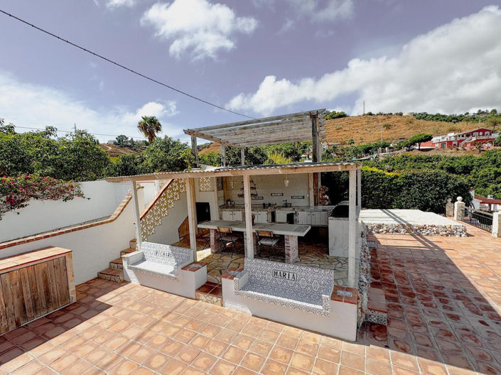 Image No.19-Propriété de 4 chambres à vendre à Nerja