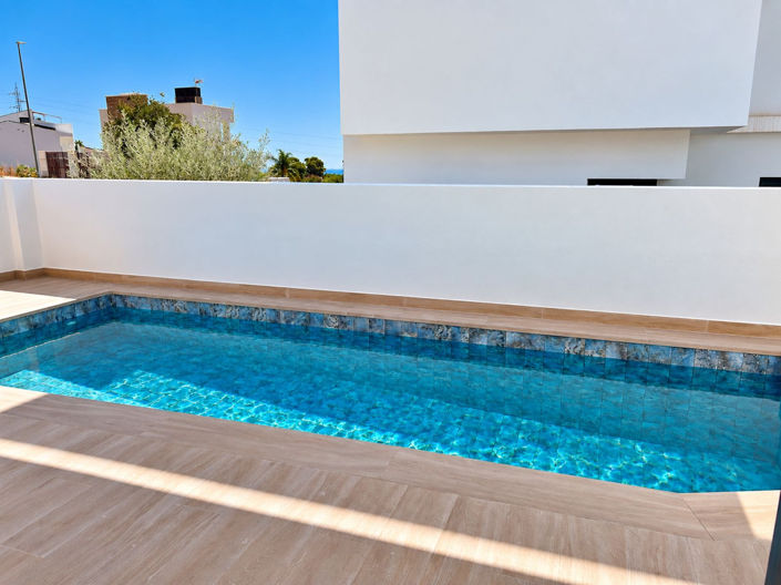 Image No.2-Propriété de 3 chambres à vendre à Nerja