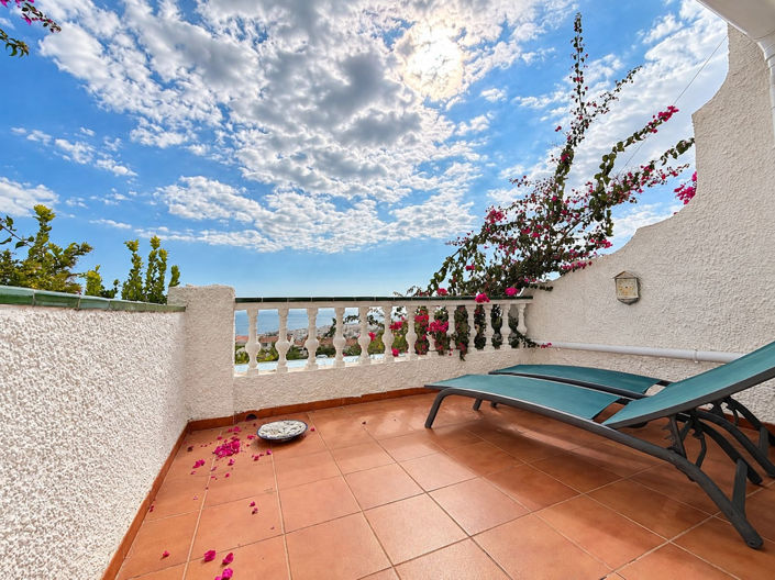 Image No.19-2 Bed Property for sale