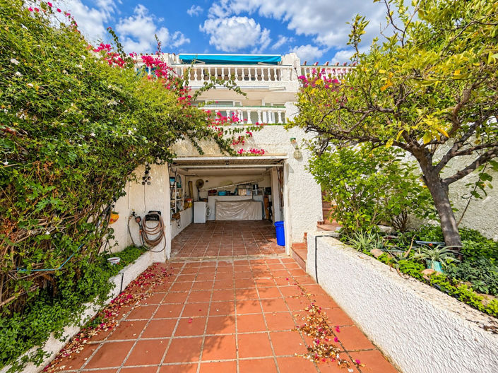 Image No.26-2 Bed Property for sale