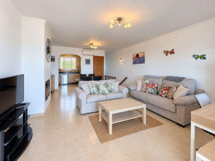 Image No.4-2 Bed Property for sale