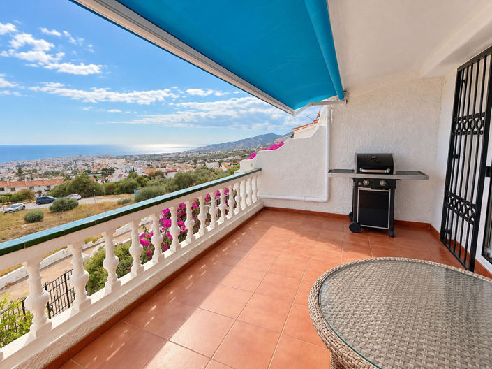 Image No.8-2 Bed Property for sale