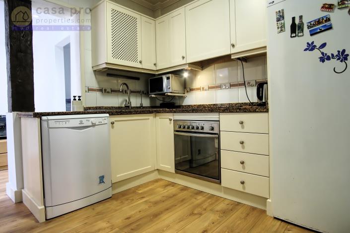 Image No.19-3 Bed Townhouse for sale