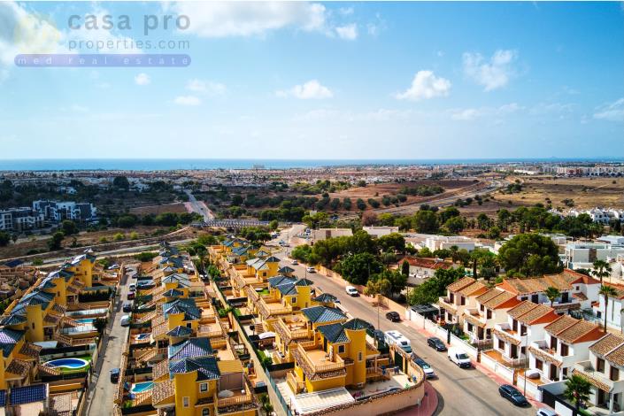 Image No.45-3 Bed Townhouse for sale