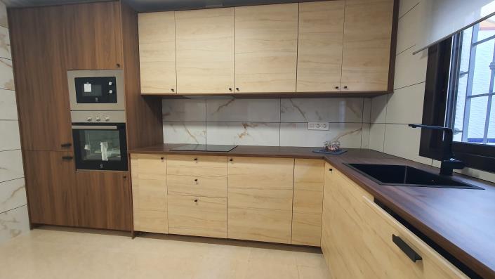 Image No.10-3 Bed Townhouse for sale