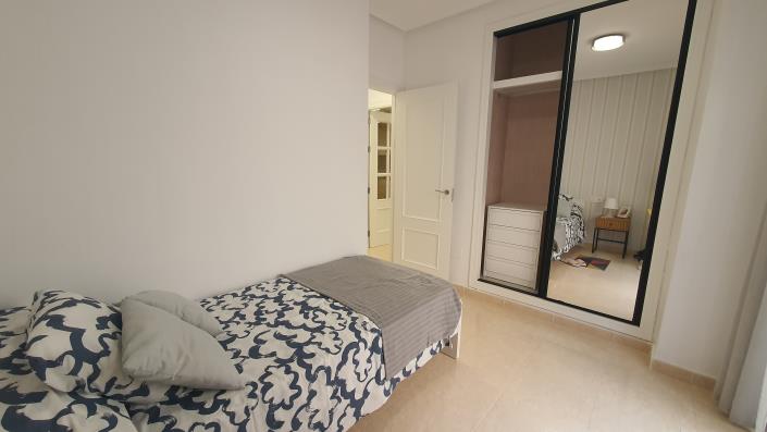 Image No.11-3 Bed Townhouse for sale