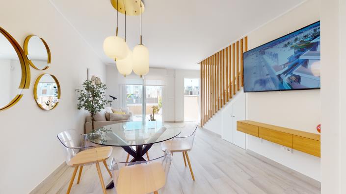 Image No.5-3 Bed Townhouse for sale