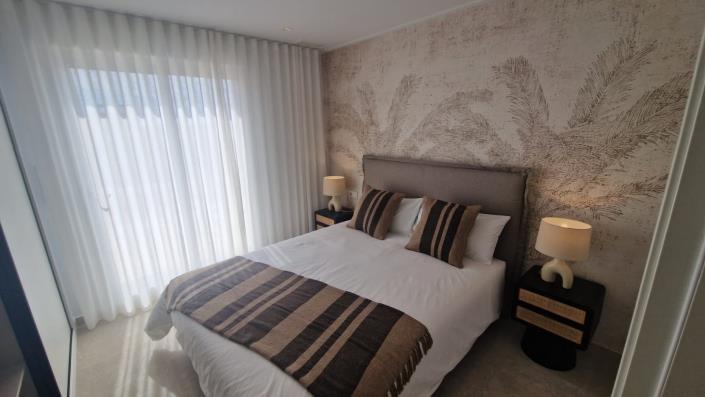 Image No.11-3 Bed Townhouse for sale