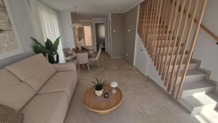 Image No.20-3 Bed Townhouse for sale