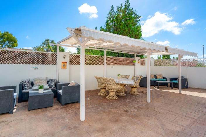 Image No.8-7 Bed House/Villa for sale