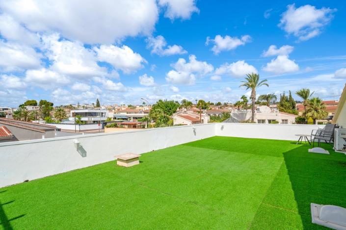 Image No.18-7 Bed House/Villa for sale