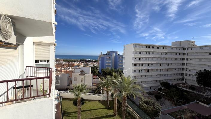 Image No.24-Studio for sale