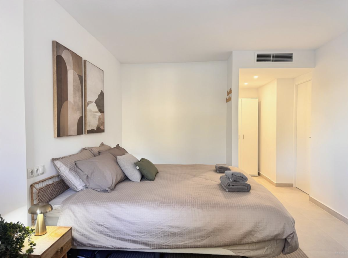 Image No.13-2 Bed Apartment for sale