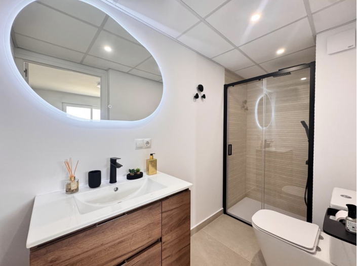 Image No.14-2 Bed Apartment for sale