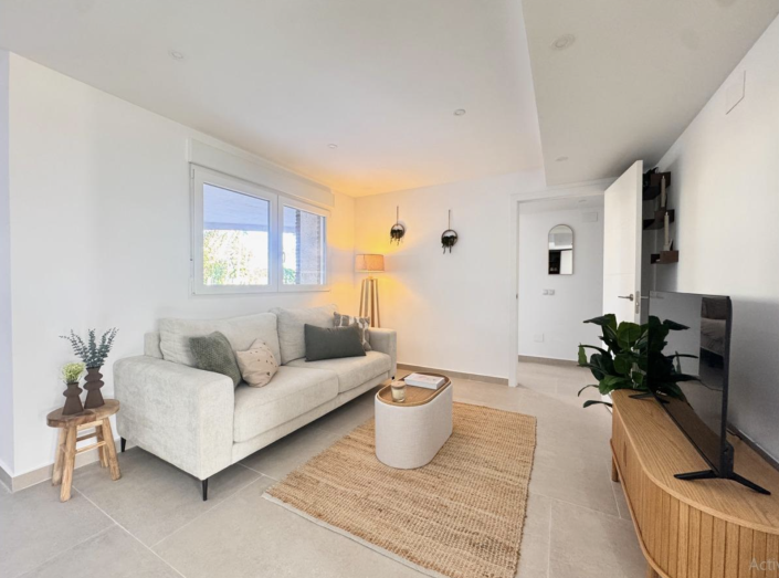 Image No.2-2 Bed Apartment for sale