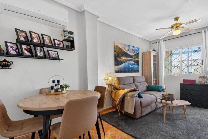 Image No.10-2 Bed Apartment for sale