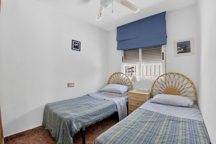 Image No.16-3 Bed Townhouse for sale