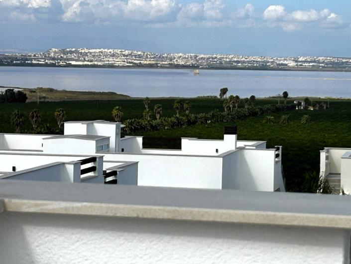 Image No.23-3 Bed Apartment for sale