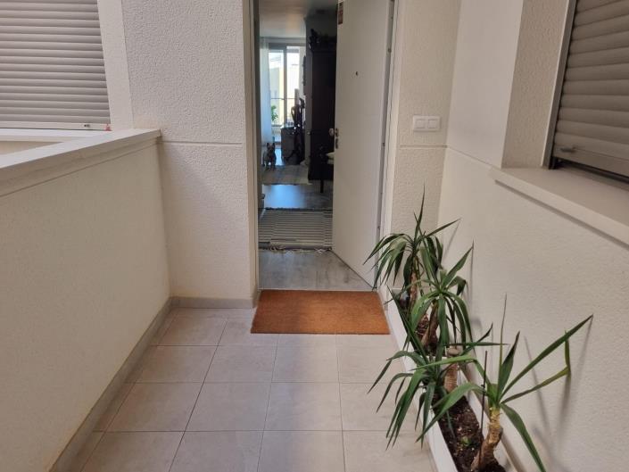 Image No.19-3 Bed Apartment for sale