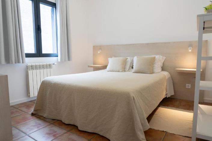 Image No.37-12 Bed Villa for sale