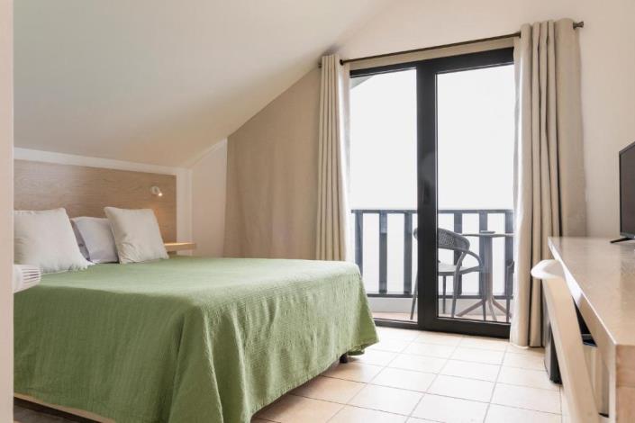 Image No.41-12 Bed Villa for sale