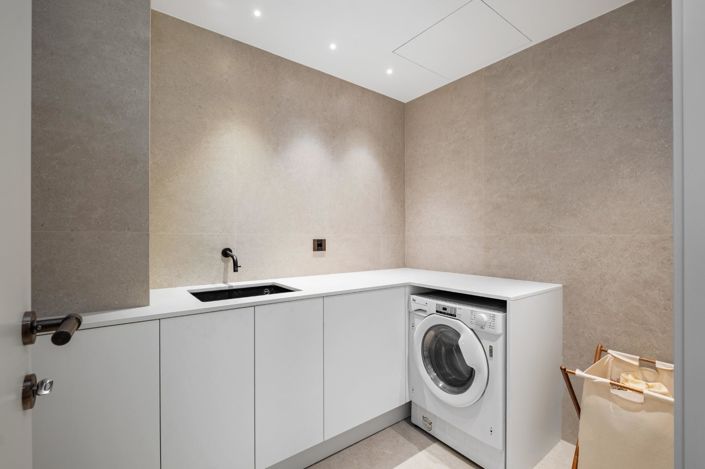 Image No.19-3 Bed Apartment for sale