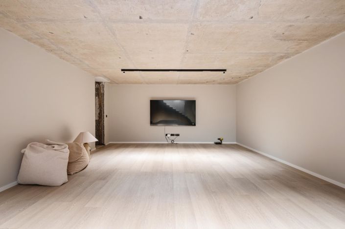 Image No.25-3 Bed Apartment for sale