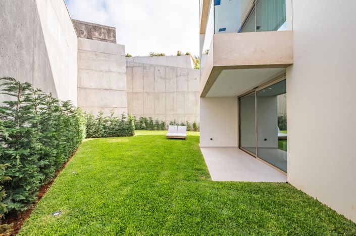Image No.28-3 Bed Apartment for sale