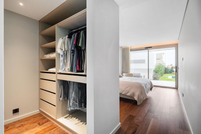 Image No.9-3 Bed Apartment for sale