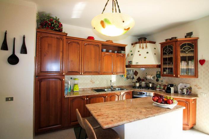 Image No.30-6 Bed House/Villa for sale