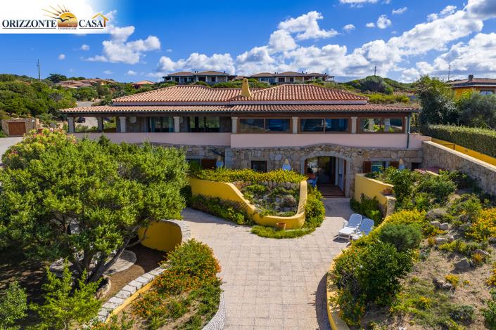 Image No.7-8 Bed House/Villa for sale