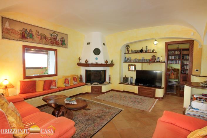 Image No.28-8 Bed House/Villa for sale