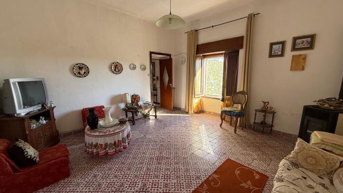 Image No.7-3 Bed Village House for sale