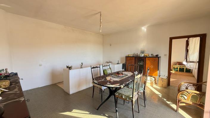 Image No.16-3 Bed Village House for sale