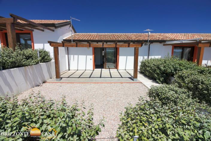 Image No.4-2 Bed Maisonette for sale