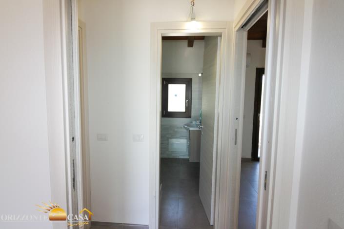 Image No.20-2 Bed Maisonette for sale