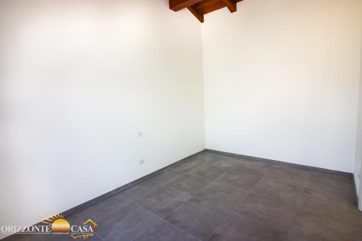 Image No.30-2 Bed Maisonette for sale