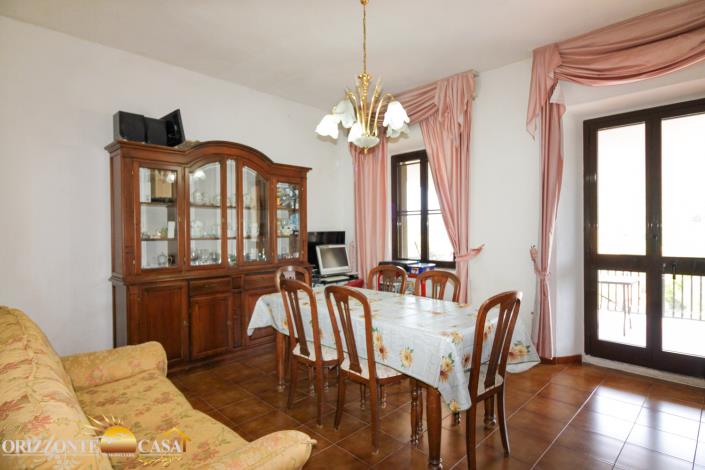 Image No.10-3 Bed Apartment for sale