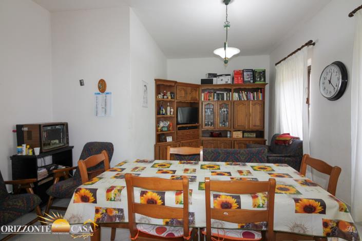 Image No.18-3 Bed Apartment for sale