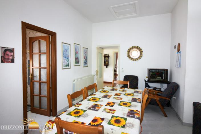 Image No.20-3 Bed Apartment for sale