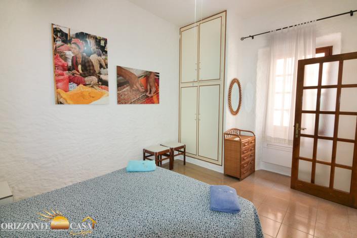 Image No.13-3 Bed Townhouse for sale