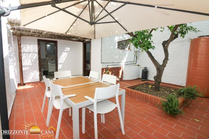 Image No.19-3 Bed Townhouse for sale