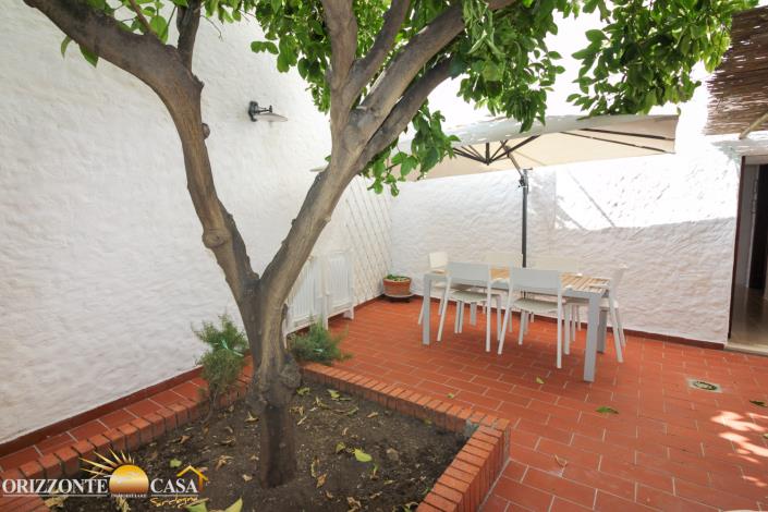 Image No.21-3 Bed Townhouse for sale