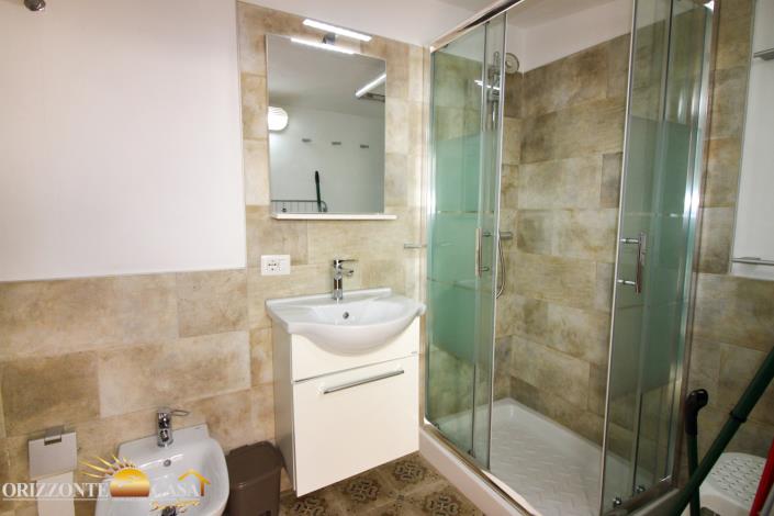 Image No.22-3 Bed Townhouse for sale