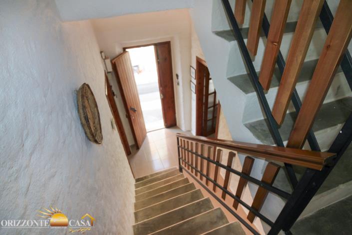 Image No.29-3 Bed Townhouse for sale