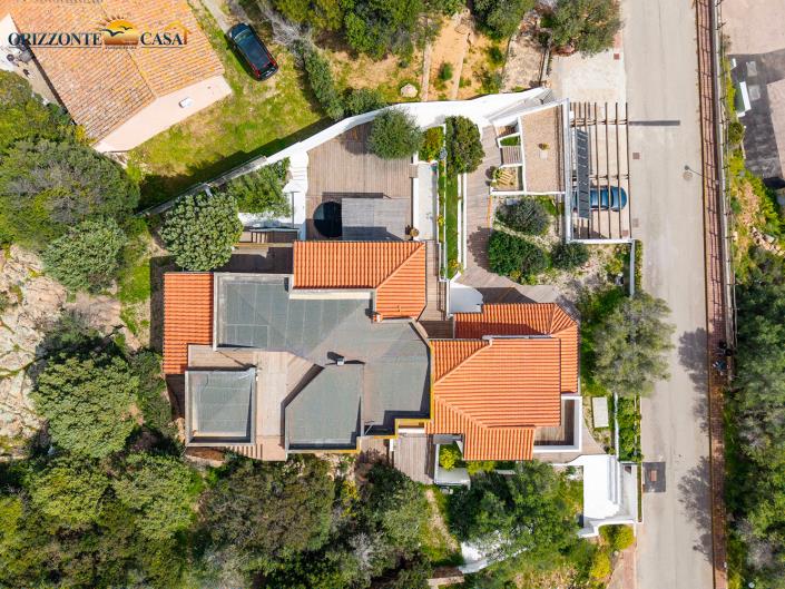 Image No.5-8 Bed Property for sale