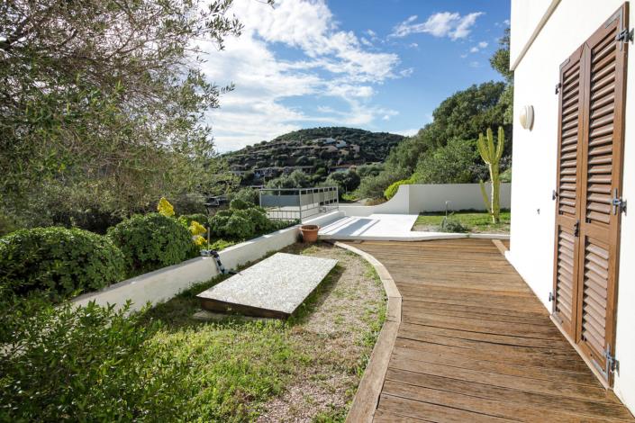 Image No.13-8 Bed Property for sale