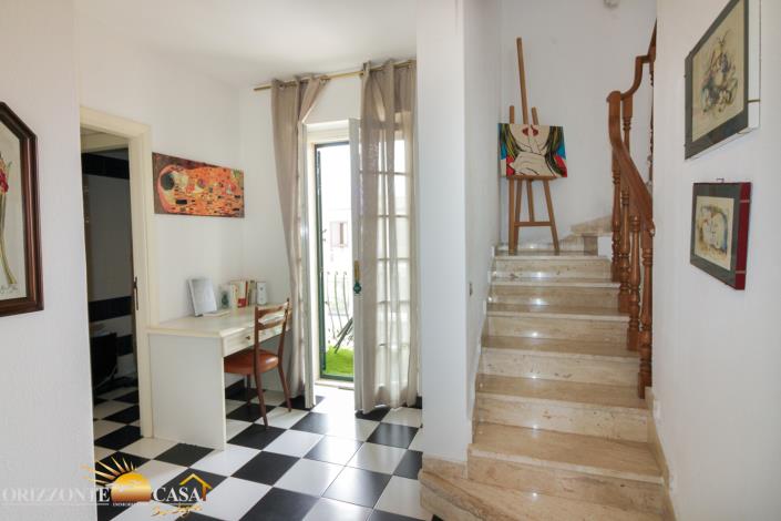 Image No.33-Maison de 4 chambres à vendre à Nuoro